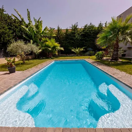 Escapade Ensoleillee Avec Piscine Et Jacuzzi - Mathis Cote D'azur Βίλα *
